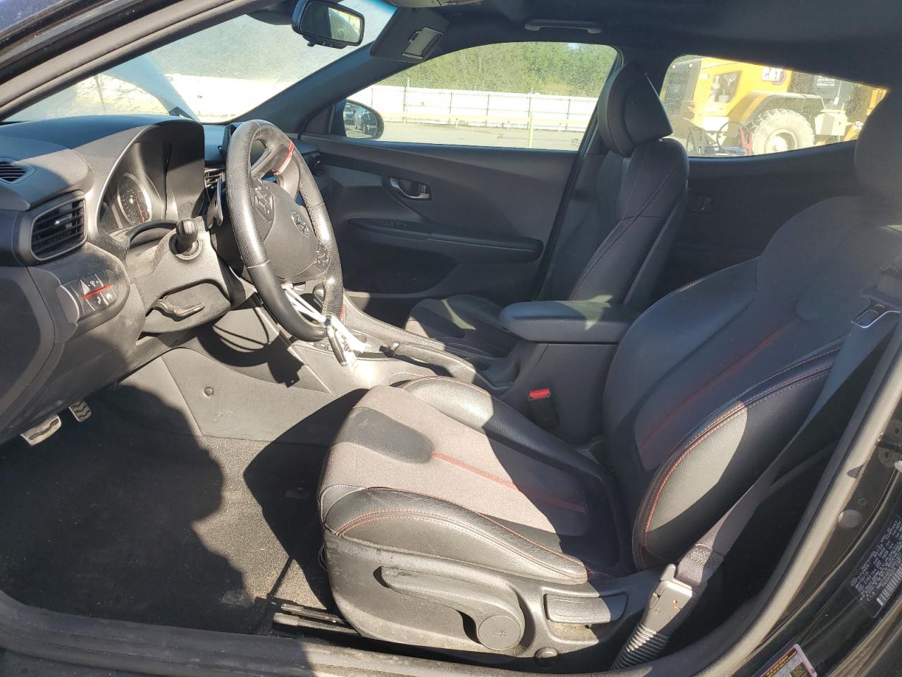 HYUNDAI VELOSTER TURBO