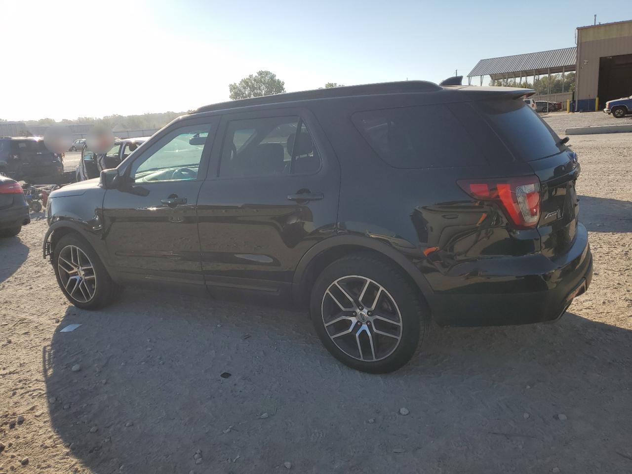 FORD EXPLORER SPORT