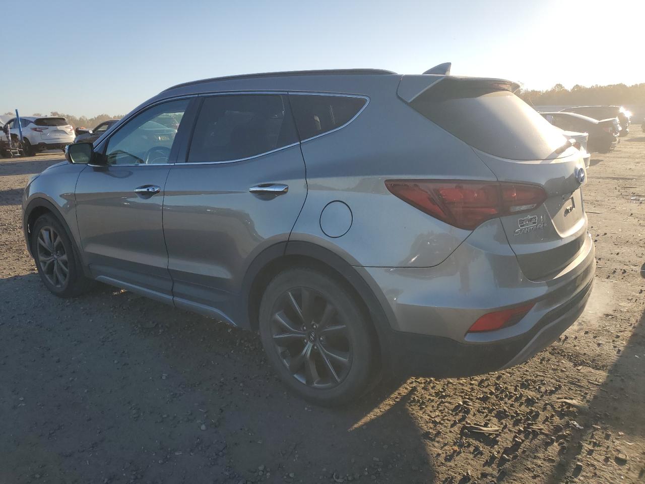 HYUNDAI SANTA FE SPORT