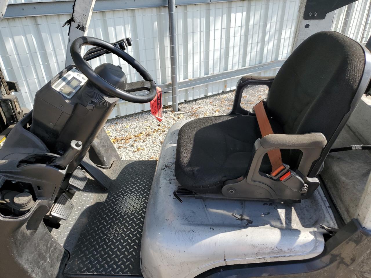 Lot #3290190212 2013 NISSAN FORKLIFT