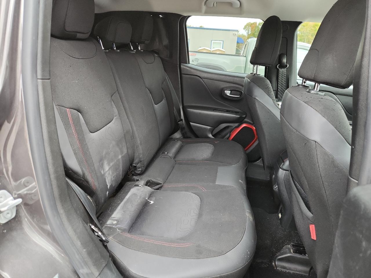 JEEP RENEGADE TRAILHAWK