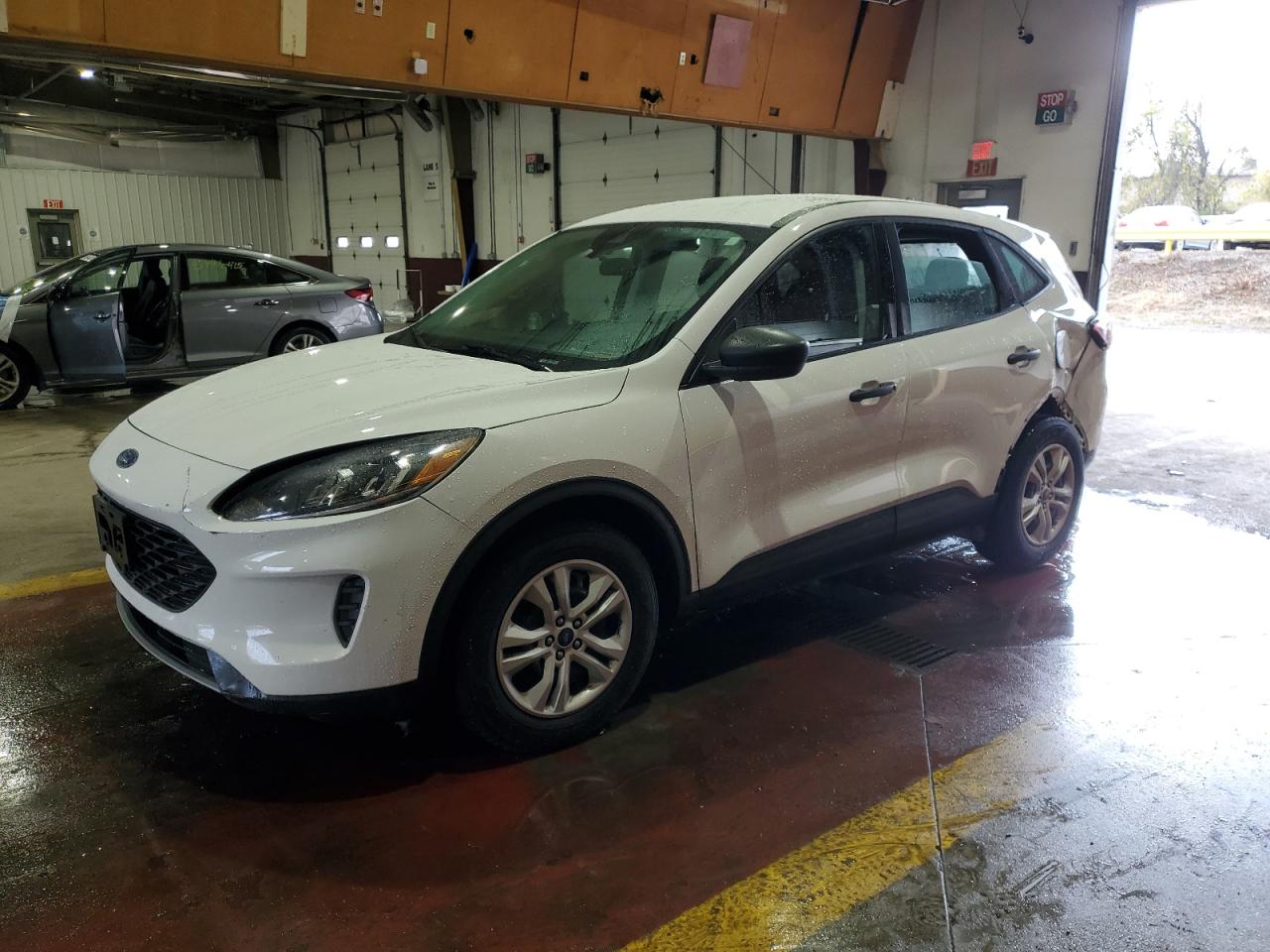 FORD ESCAPE S