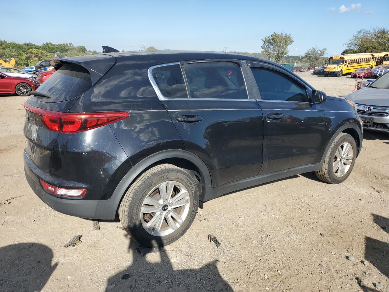 KIA SPORTAGE LX