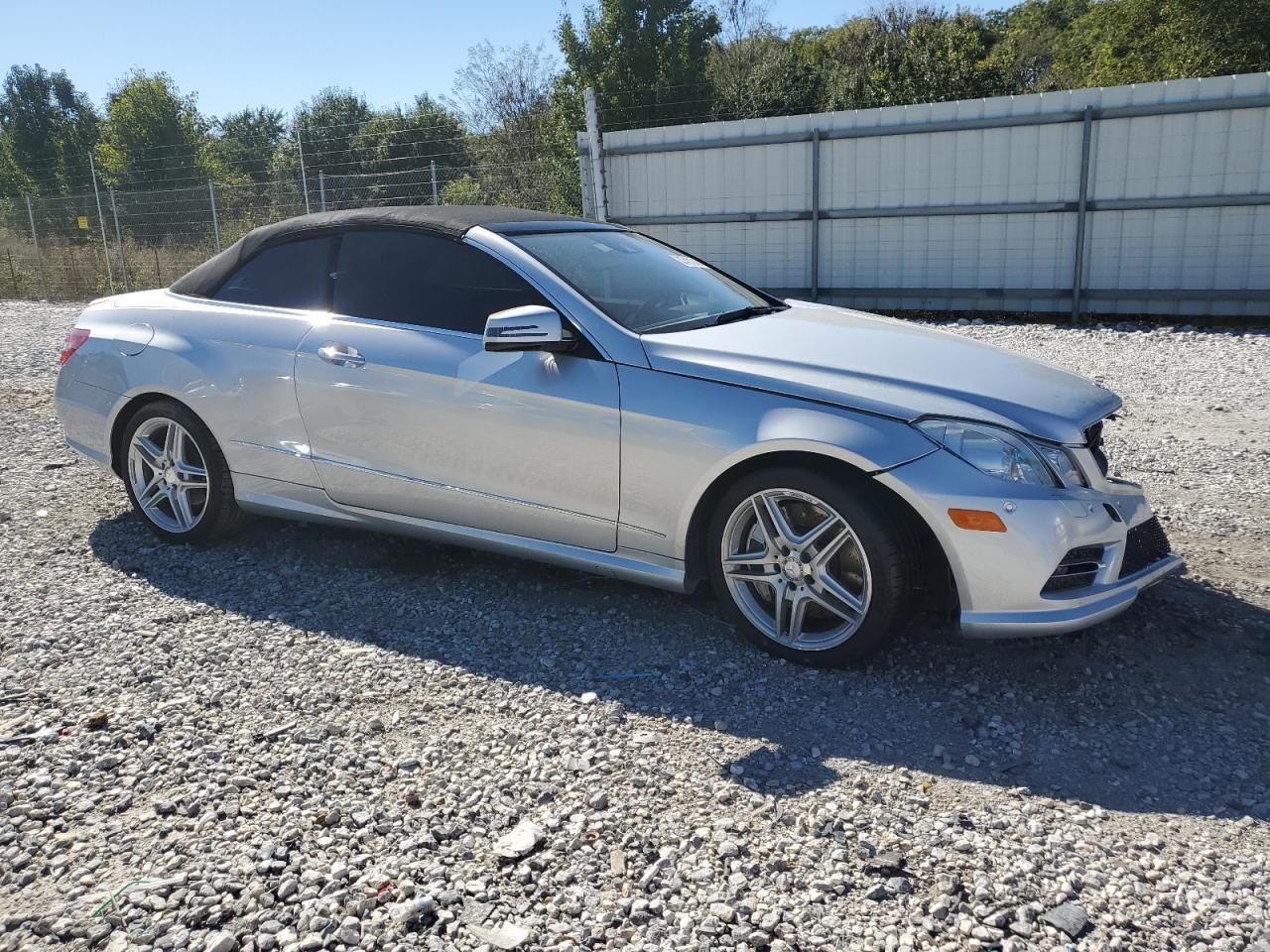 MERCEDES-BENZ E-CLASS 550