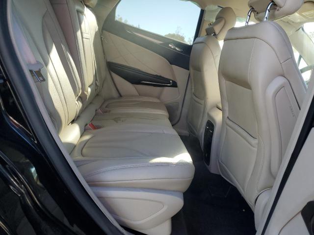 2017 LINCOLN MKC PREMIE - 5LMCJ1C94HUL14905