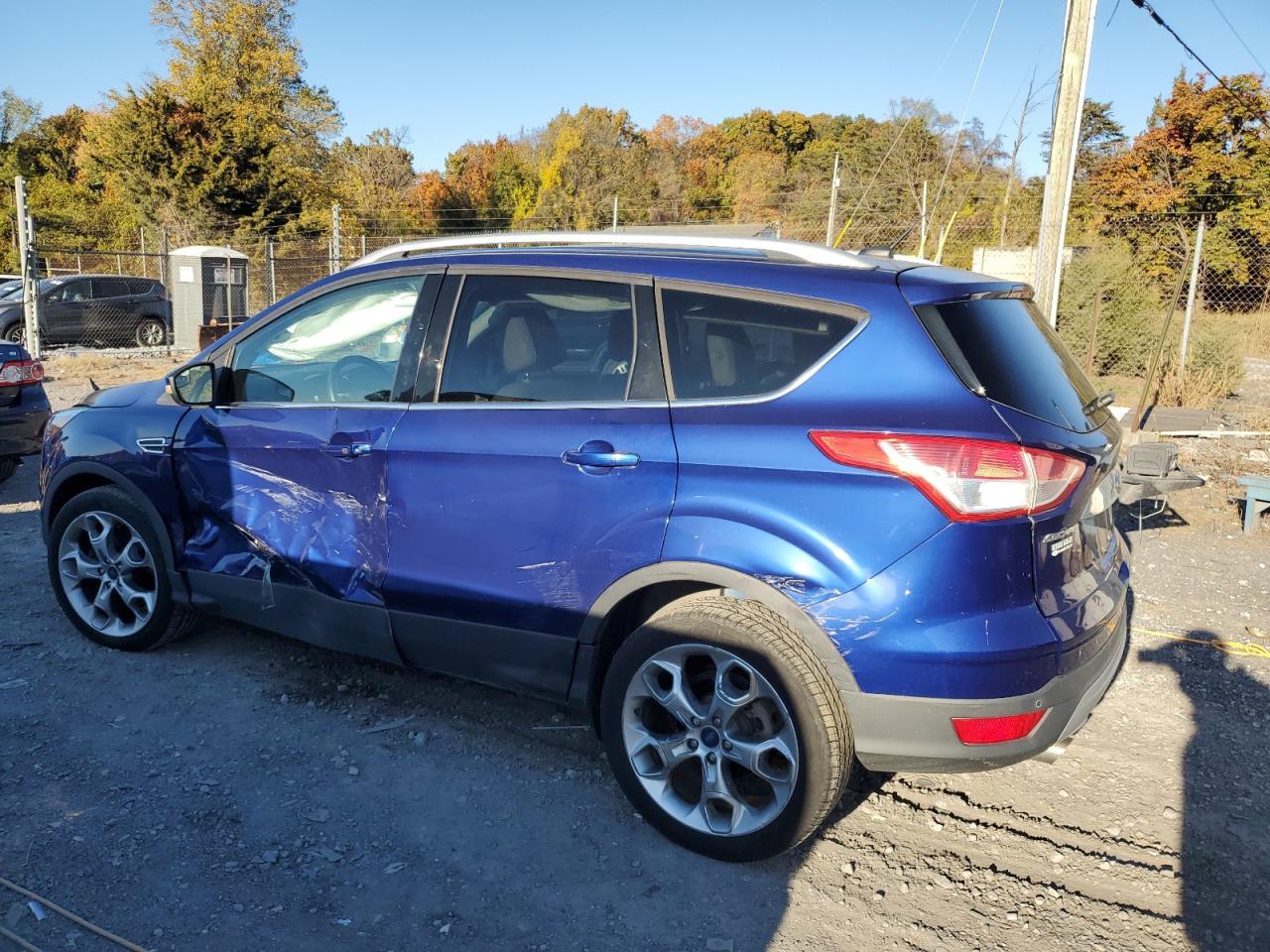 FORD ESCAPE TITANIUM