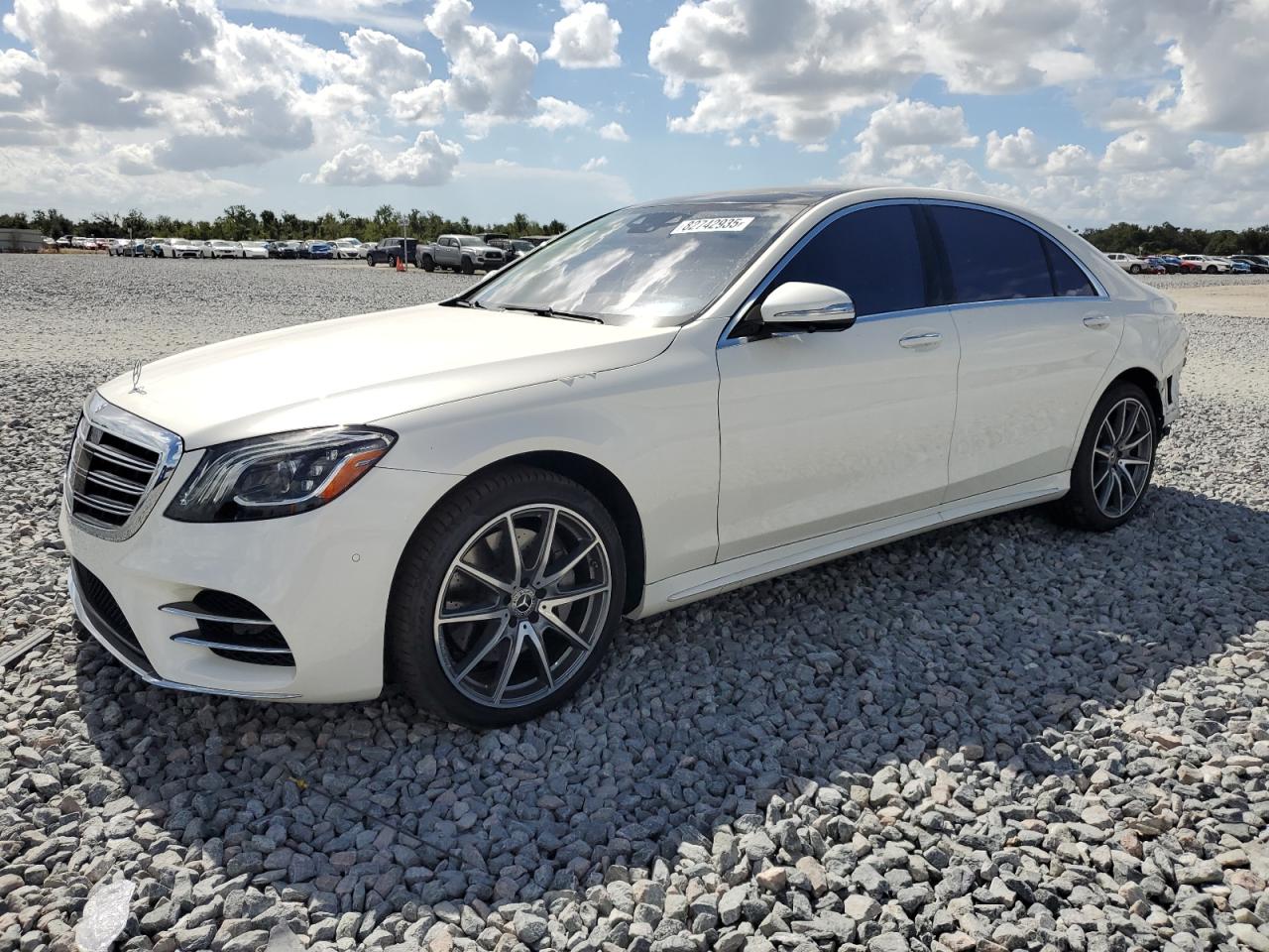 Transportlīdzekļa foto