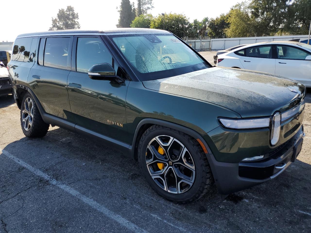 RIVIAN R1S LAUNCH EDITION