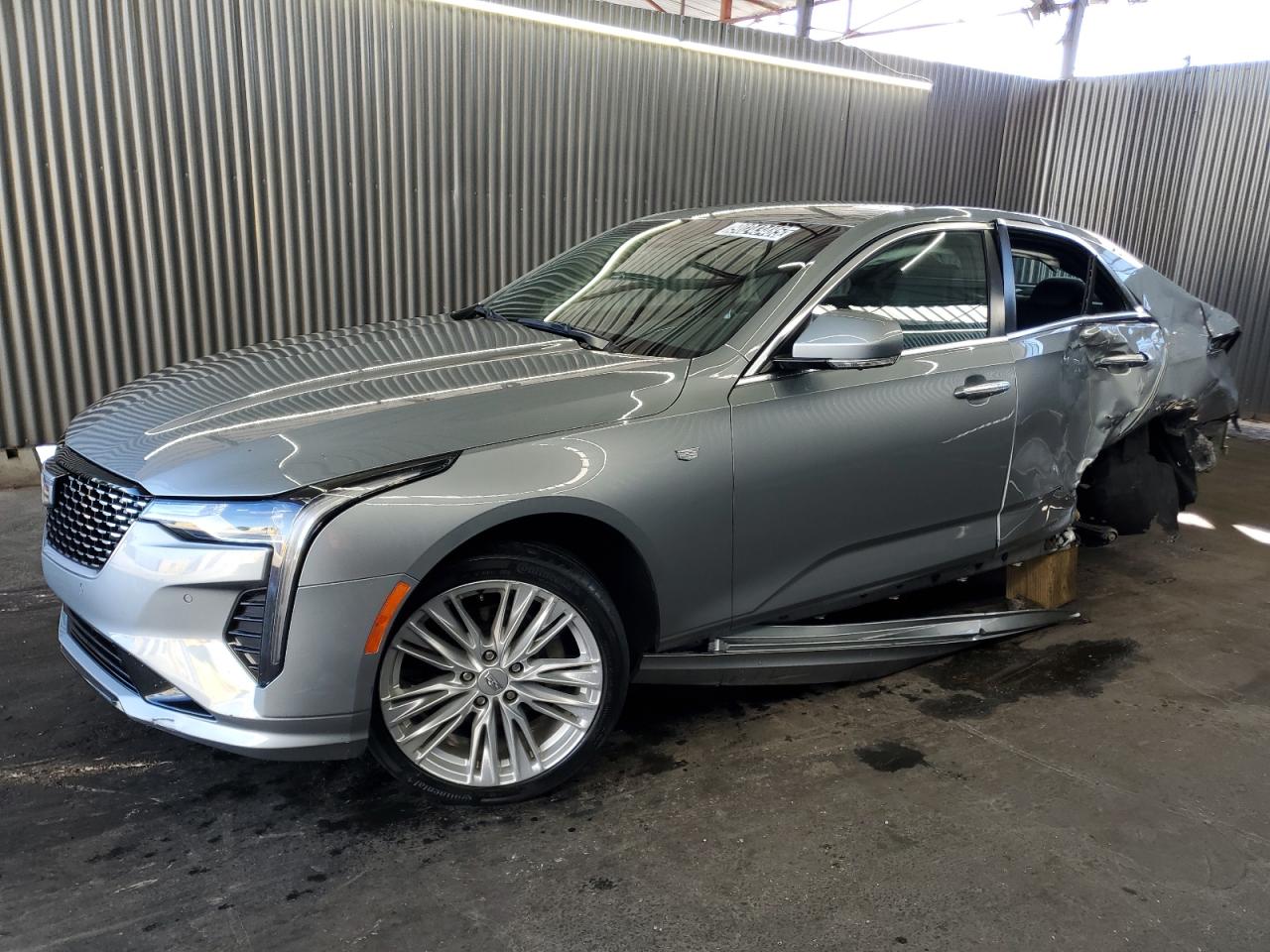 CADILLAC CT4 PREMIUM LUXURY