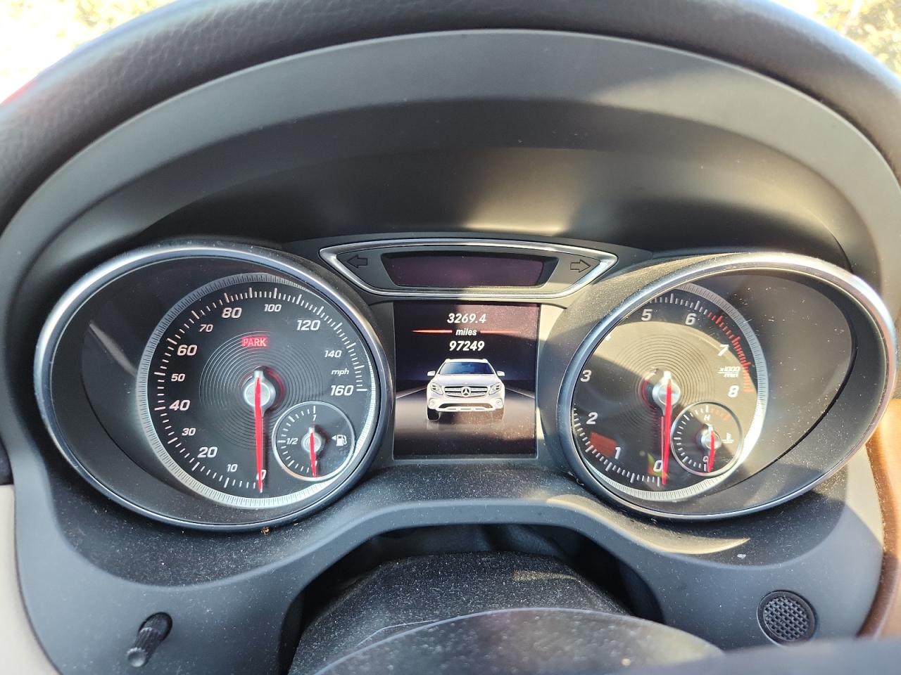 MERCEDES-BENZ GLA-CLASS 250