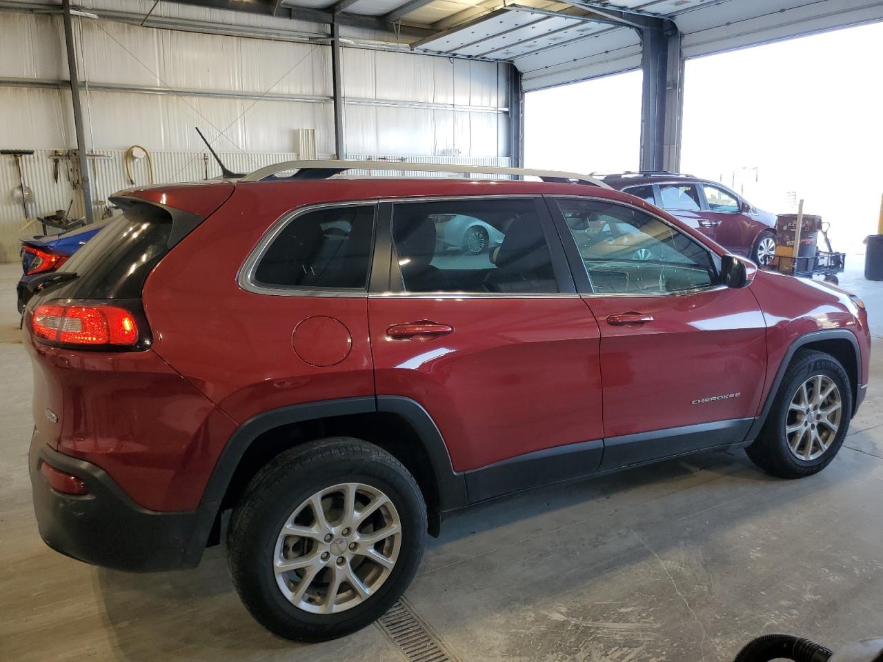 JEEP GRAND CHEROKEE LATITUDE