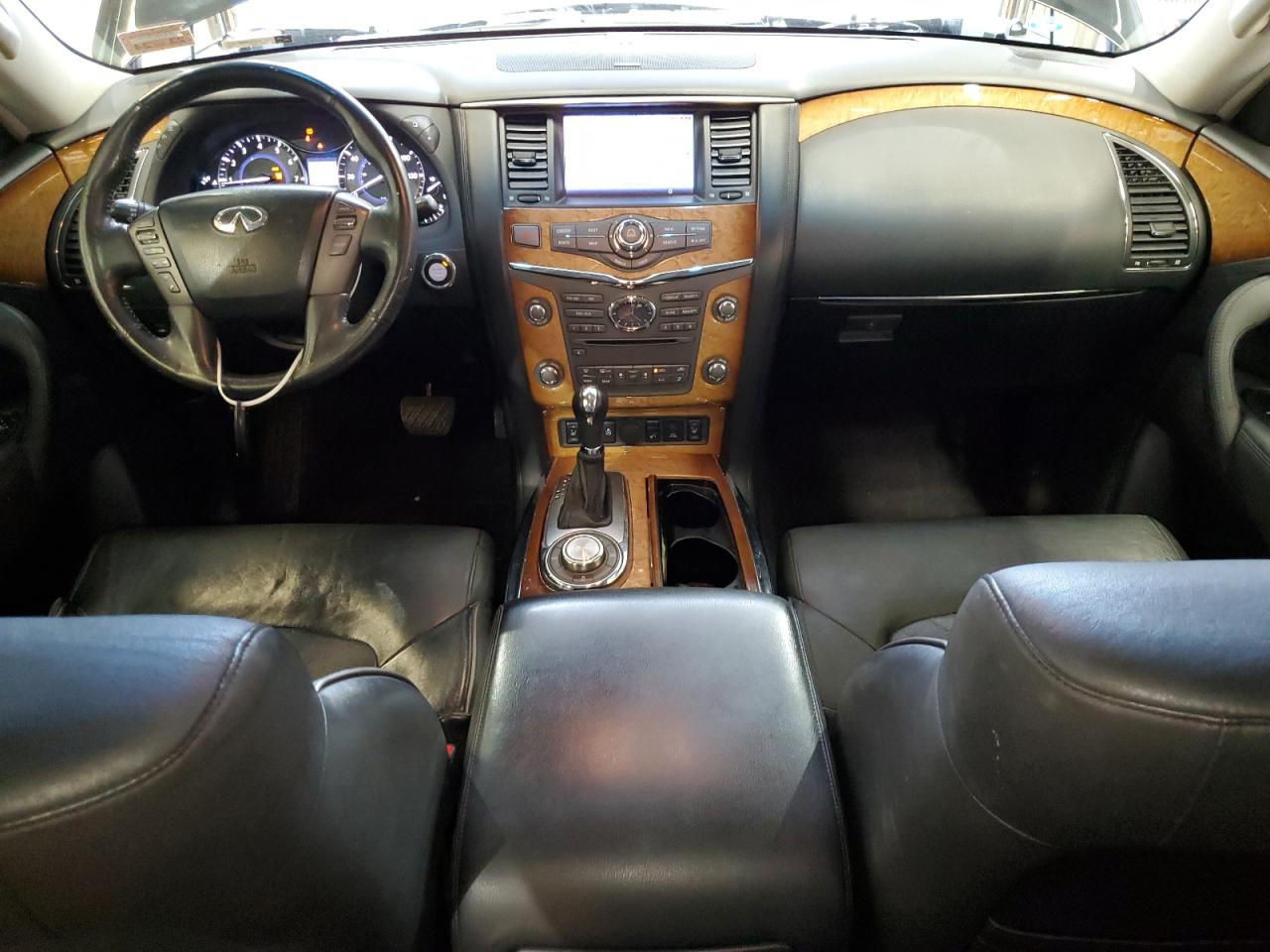 INFINITI QX56