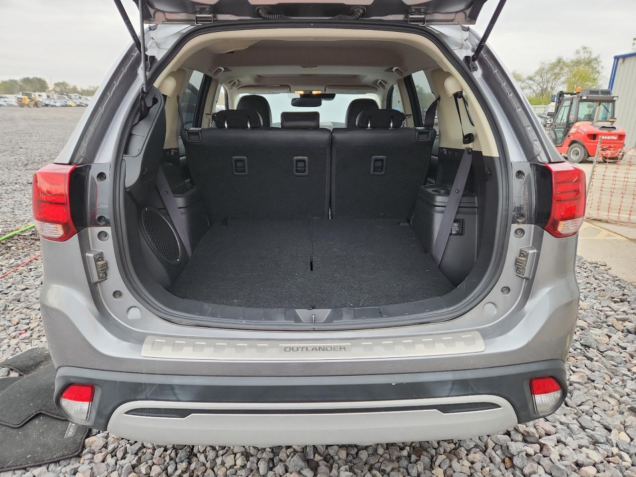 MITSUBISHI OUTLANDER GT