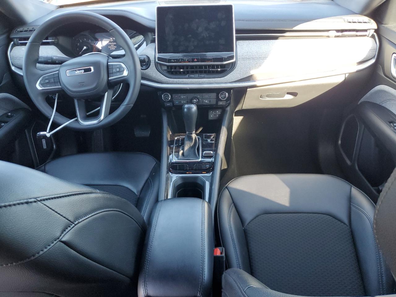 JEEP COMPASS LATITUDE