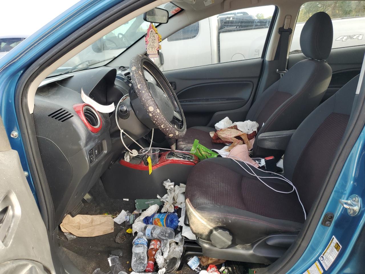 MITSUBISHI MIRAGE LE