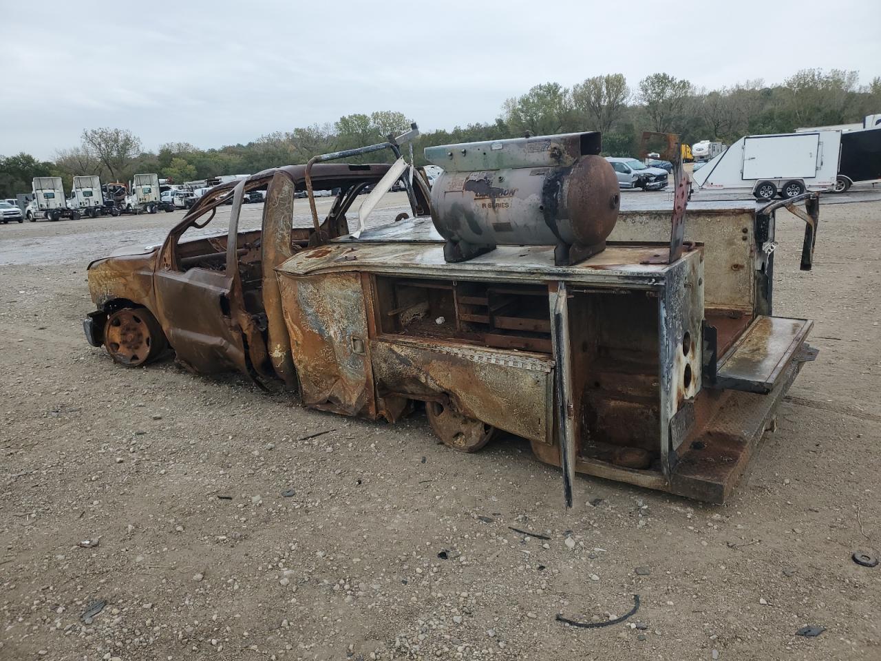 Lot #3287900240 2006 FORD F350 SRW S