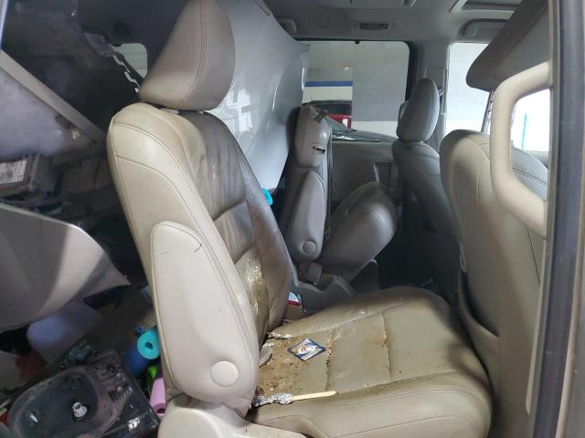 2016 TOYOTA SIENNA XLE - 5TDYK3DC9GS727647