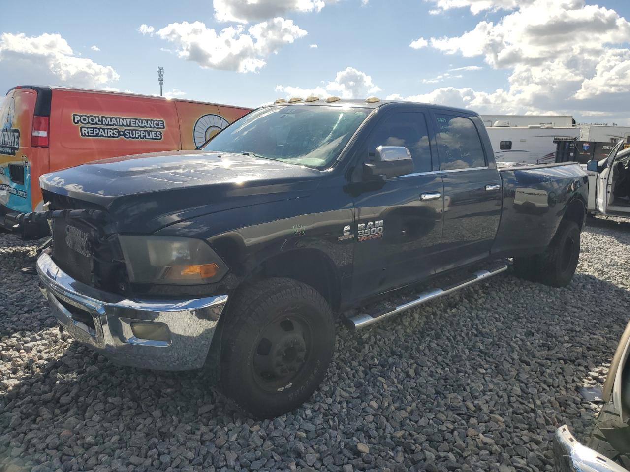DODGE RAM 3500 SLT