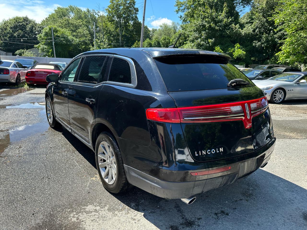 LINCOLN MKT
