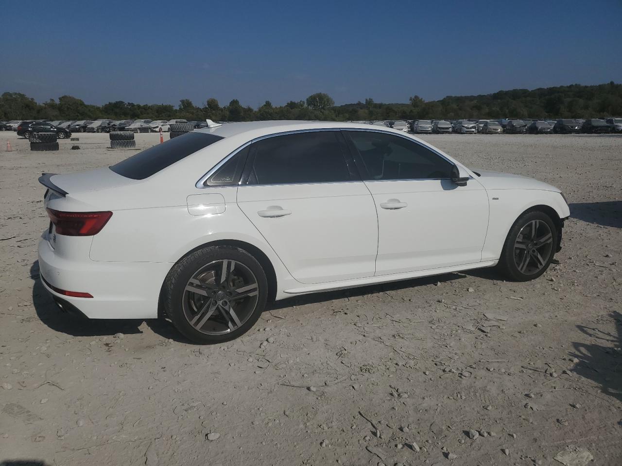 AUDI A4 PREMIUM PLUS