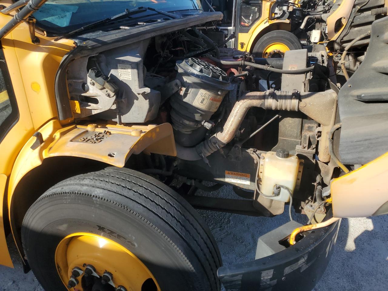 Lot #3273851182 2009 FREIGHTLINER SAF-T-LINER C2