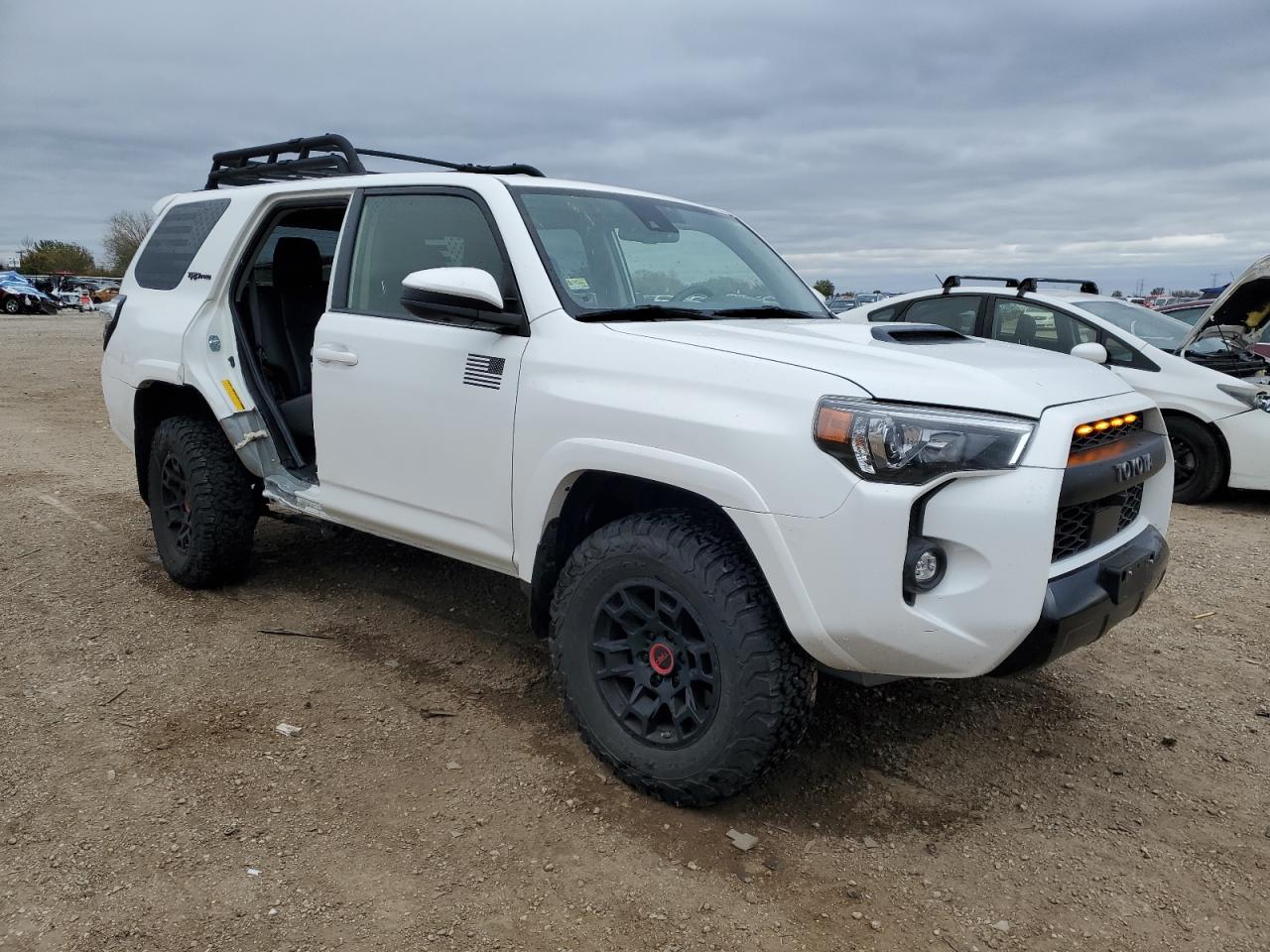 TOYOTA 4RUNNER SR5 PREMIUM