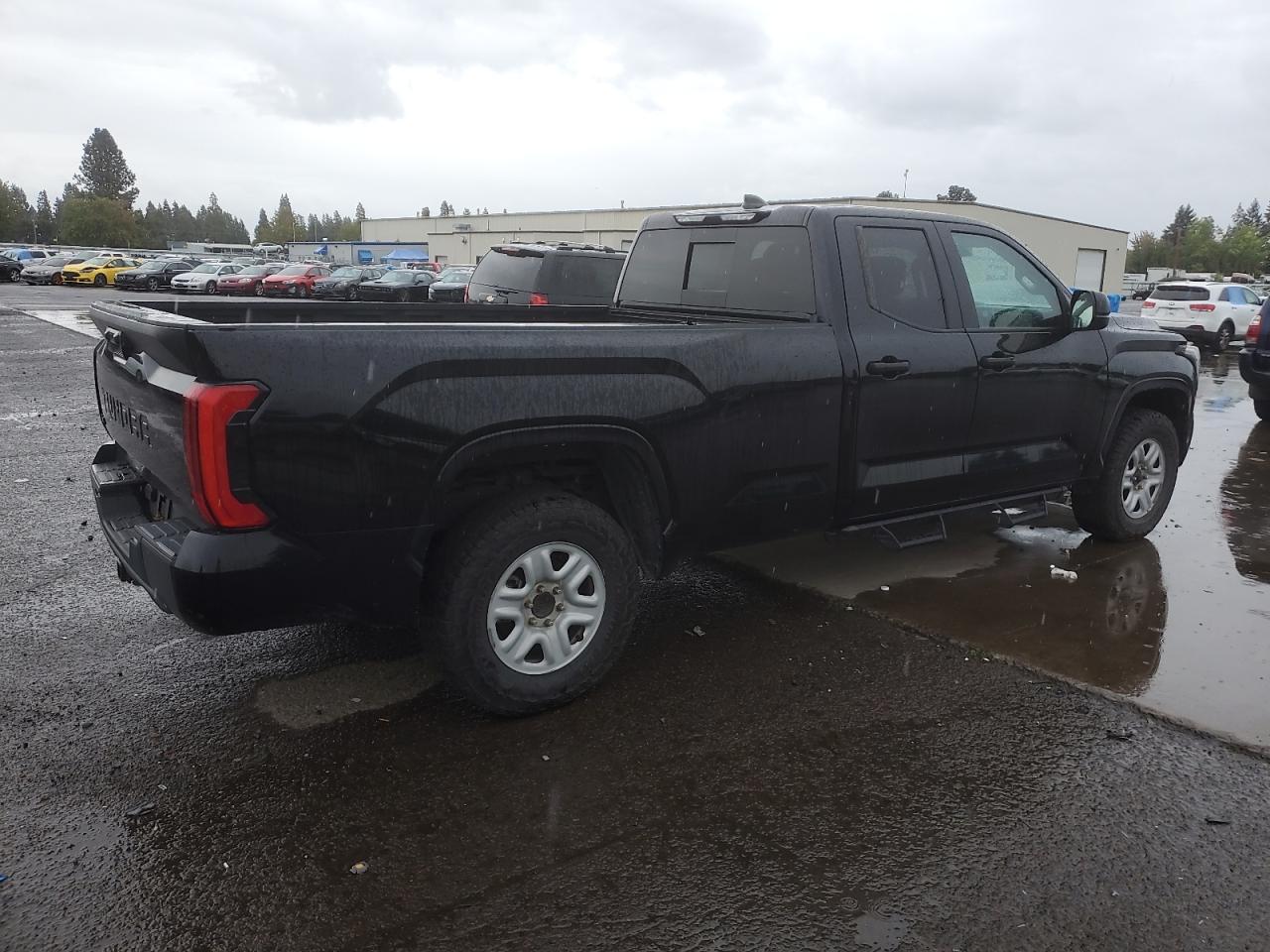 TOYOTA TUNDRA DOUBLE CAB SR