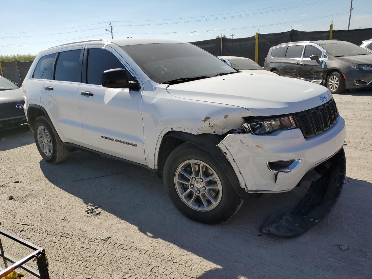 JEEP GRAND CHEROKEE LAREDO