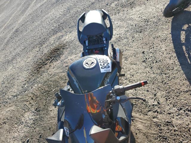 2018 KAWASAKI ZX1000 W - JKAZXCW18JA009247