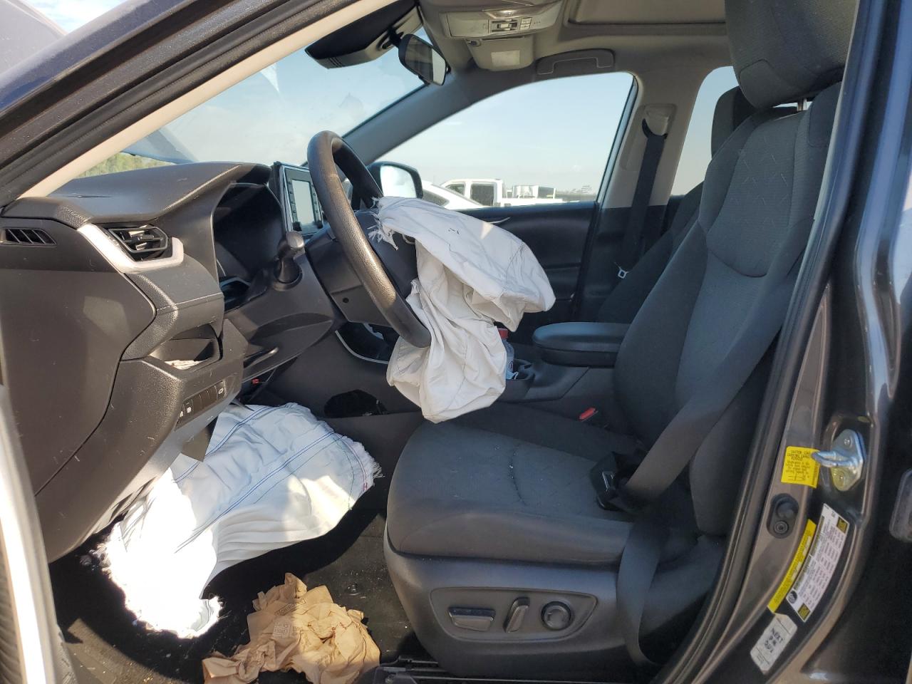 Lot #3310305977 2022 TOYOTA RAV4 XLE