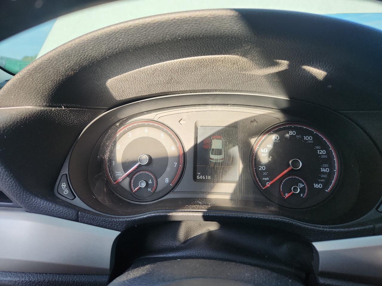 VOLKSWAGEN PASSAT SE