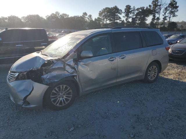 Global Auto Auctions: 2015 TOYOTA SIENNA XLE