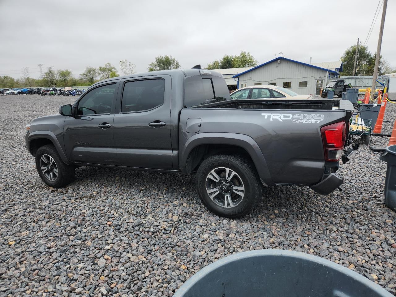 TOYOTA TACOMA DOUBLE CAB