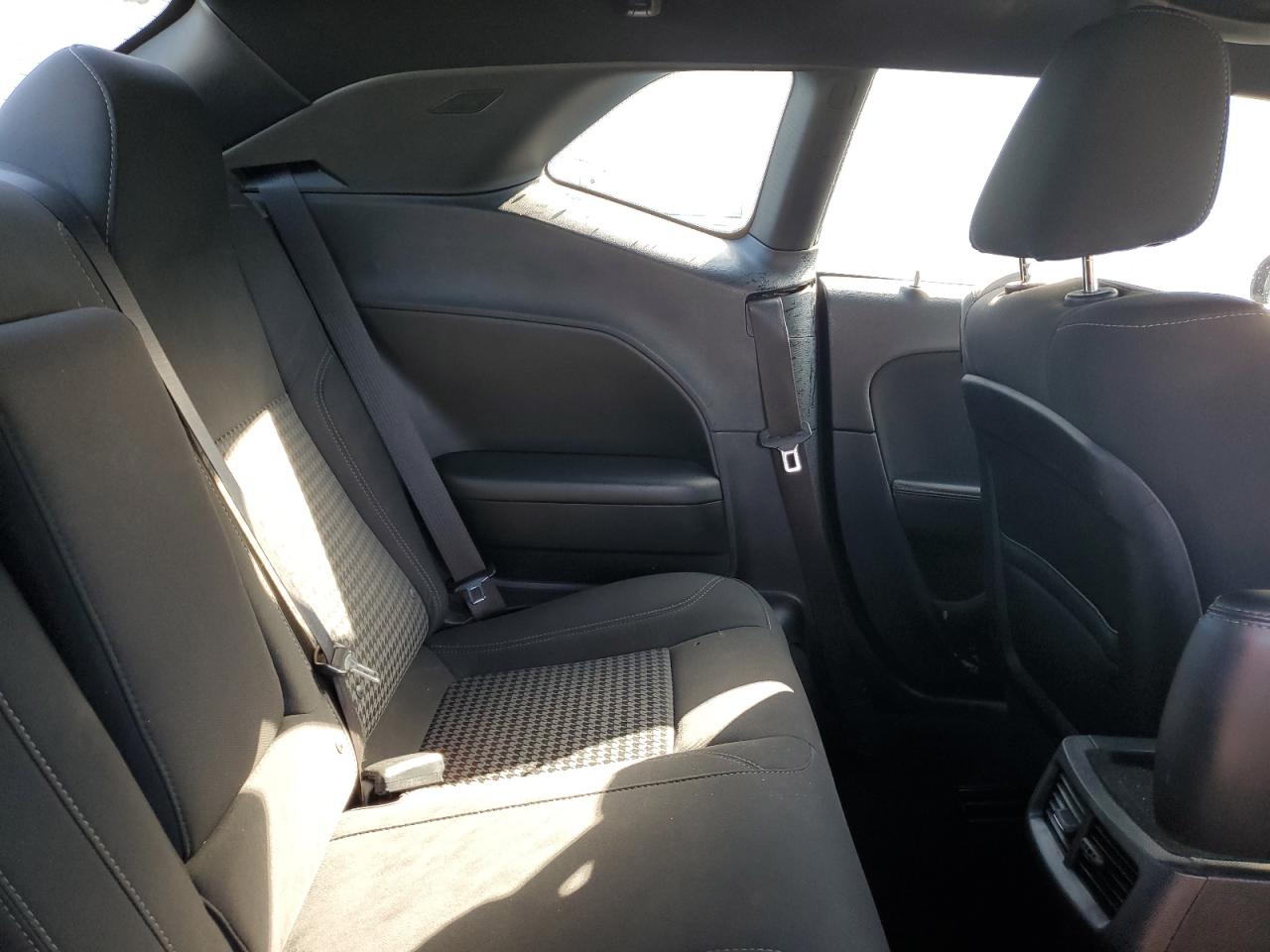 DODGE CHALLENGER SXT