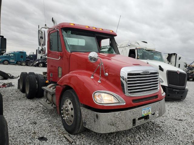 FREIGHTLINER TRACTOR