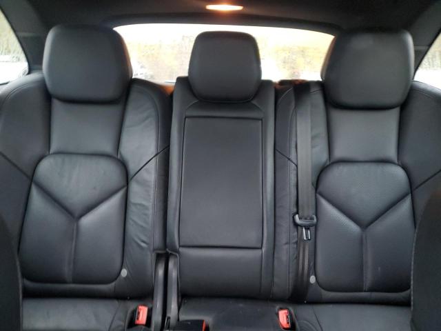 2012 PORSCHE CAYENNE - WP1AA2A24CLA06155