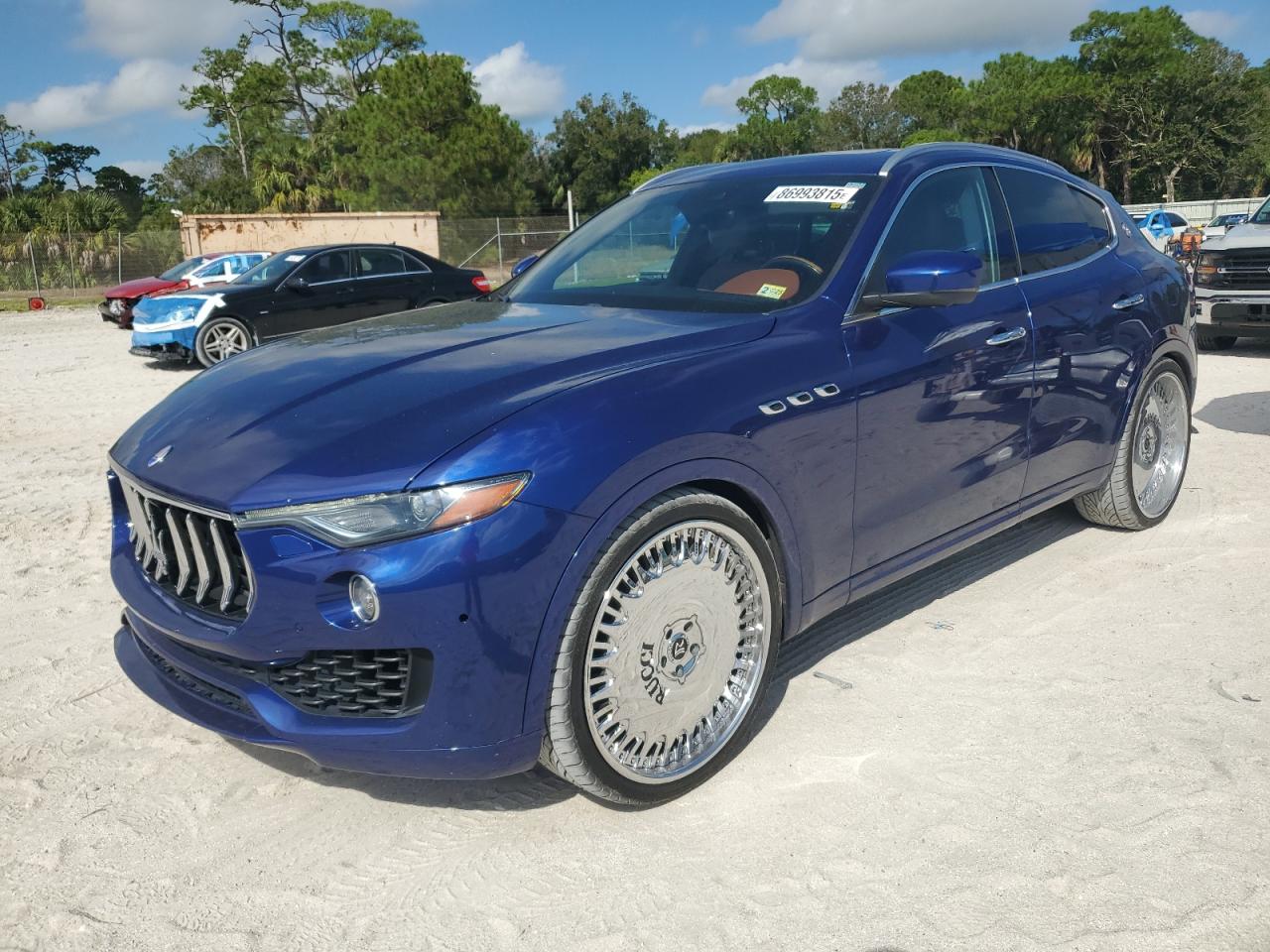 MASERATI LEVANTE