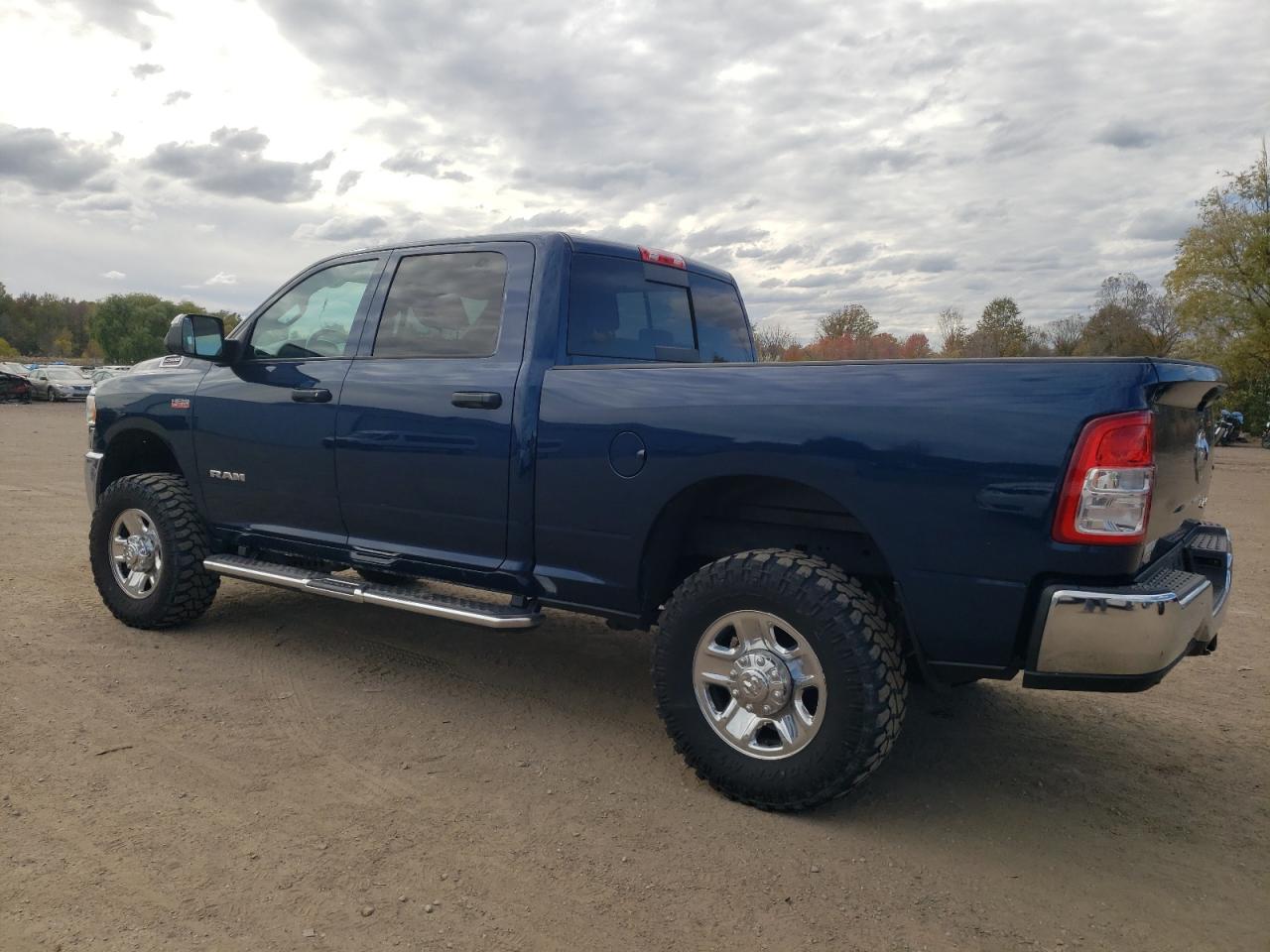 RAM 2500 TRADESMAN