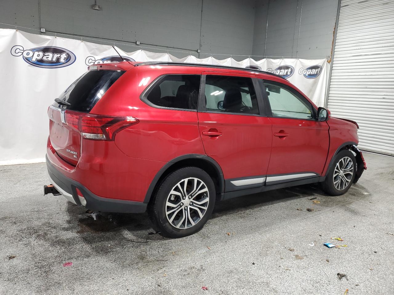 Lot #3312631196 2016 MITSUBISHI OUTLANDER