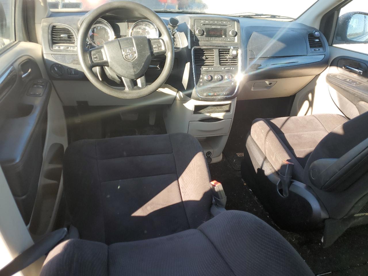 DODGE GRAND CARAVAN SE