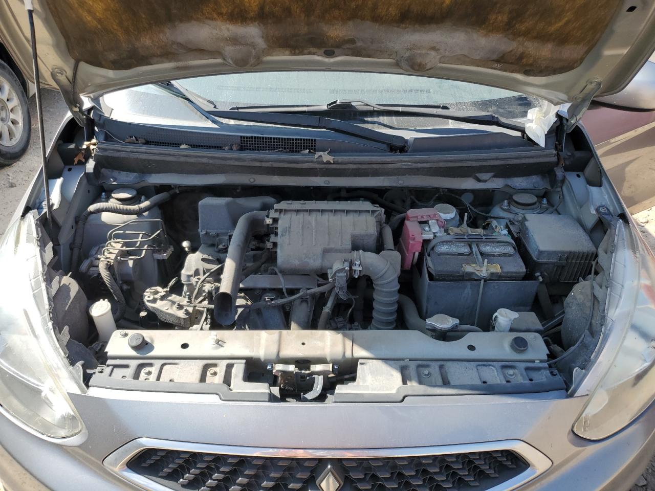 MITSUBISHI MIRAGE ES