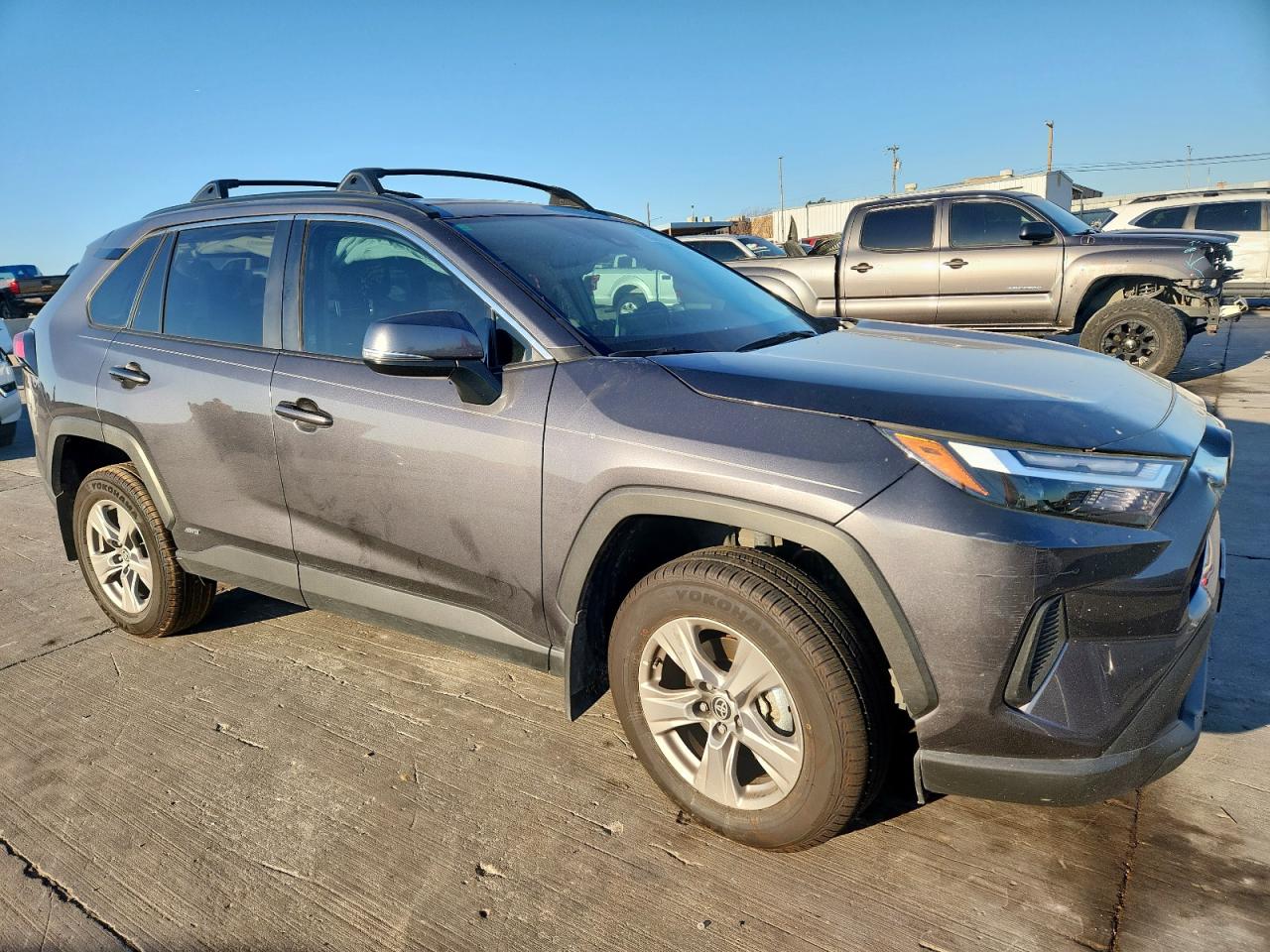 TOYOTA RAV4 XLE