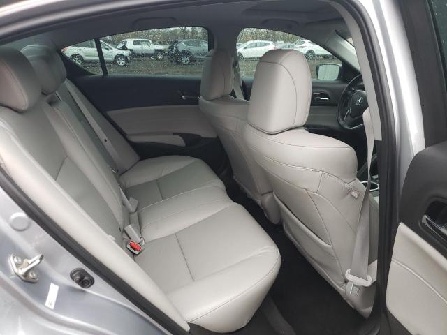 2018 ACURA ILX BASE W 19UDE2F38JA004004