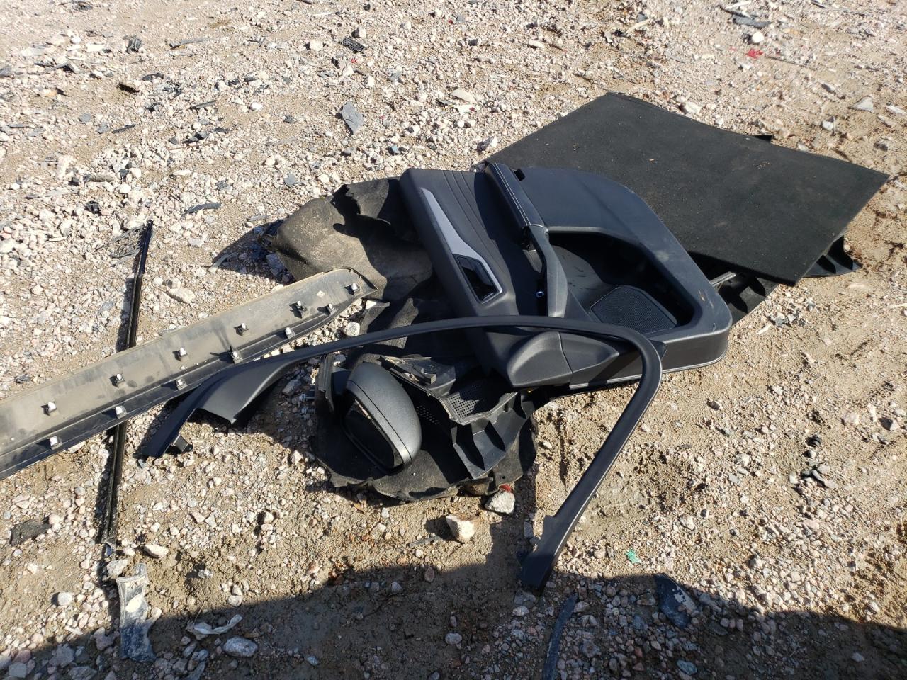 Lot #3301801338 2022 FORD ESCAPE S