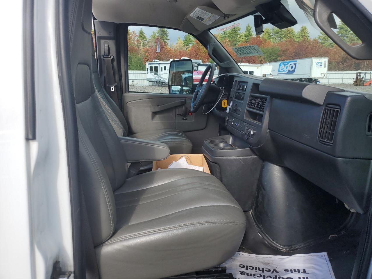 GMC SAVANA CUTAWAY G3500