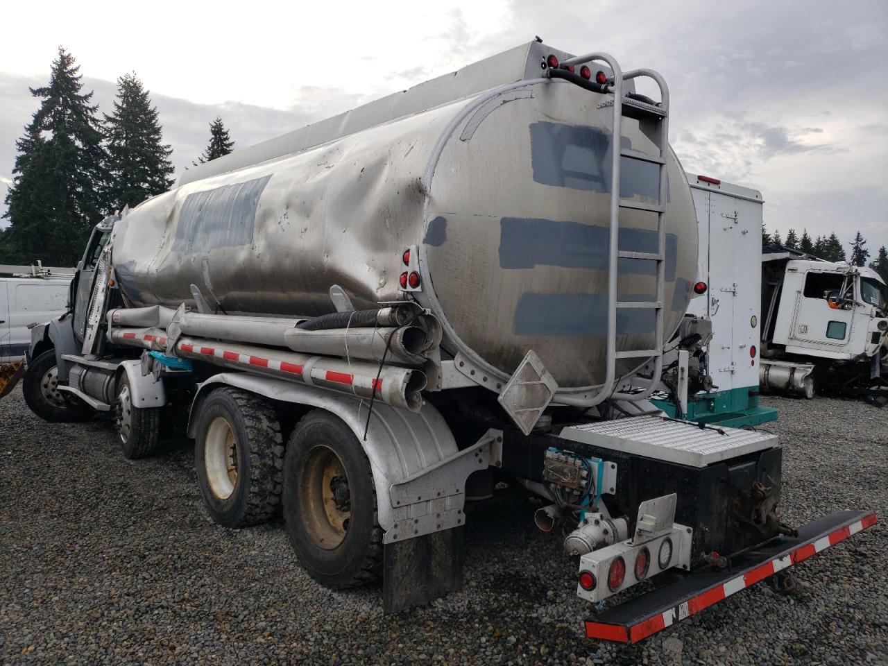 Lot #3310515098 2022 WESTERN STAR/AUTO CAR CONVENTION