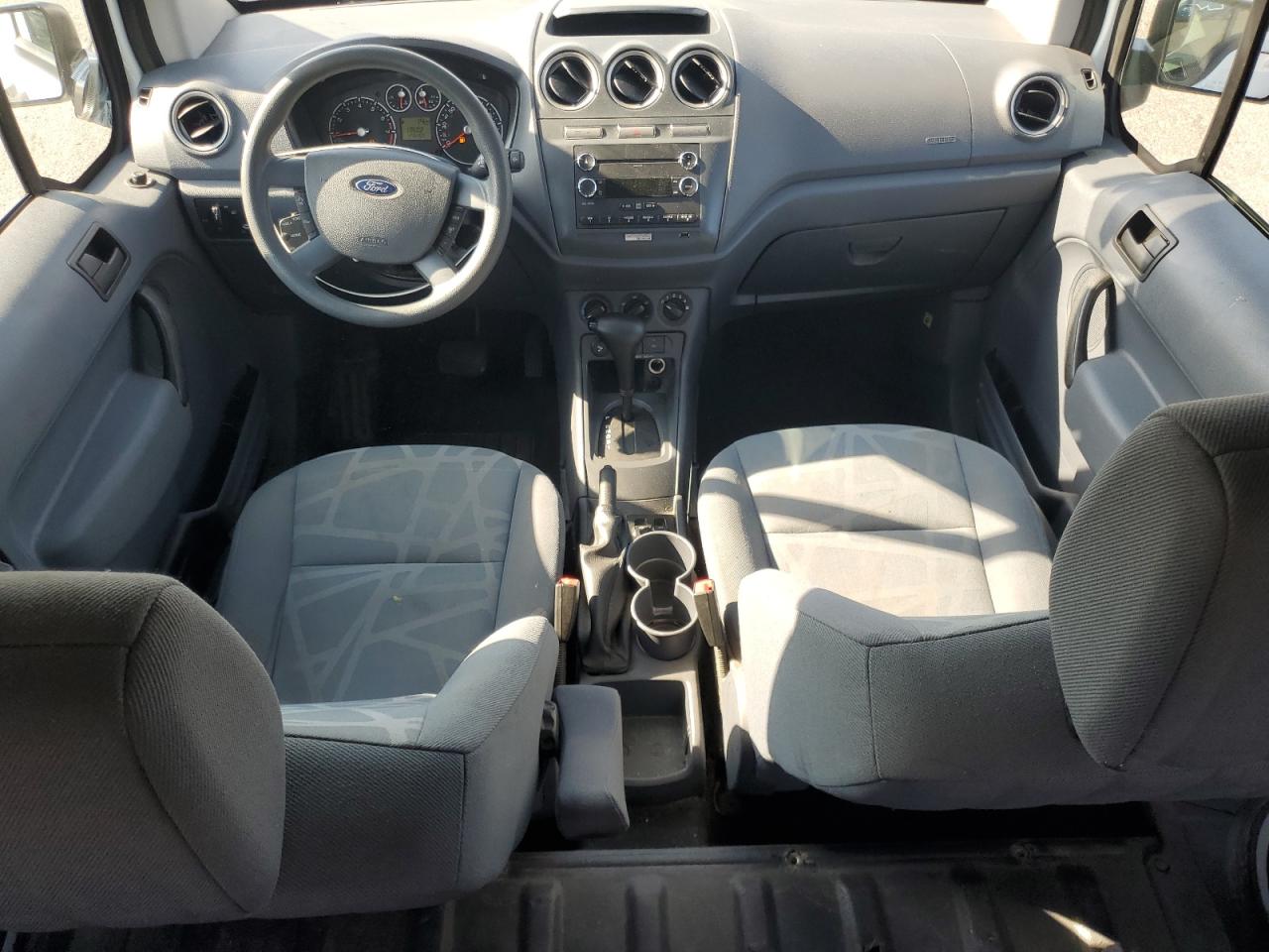 FORD TRANSIT CONNECT XLT
