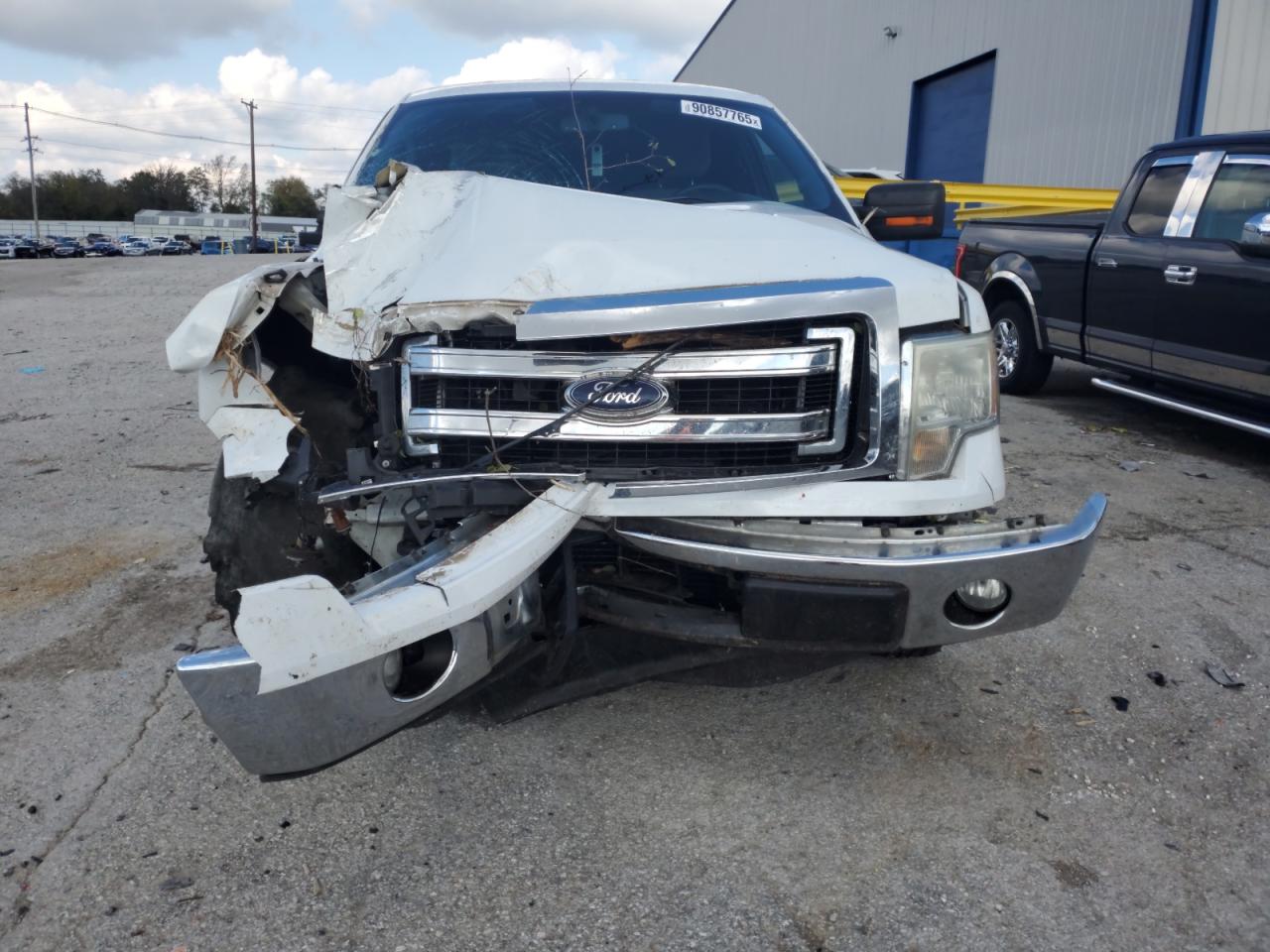 FORD F-150 SUPER CAB