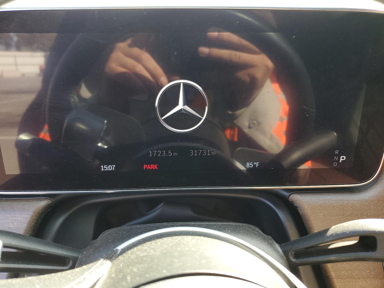 MERCEDES-BENZ EQS 450+