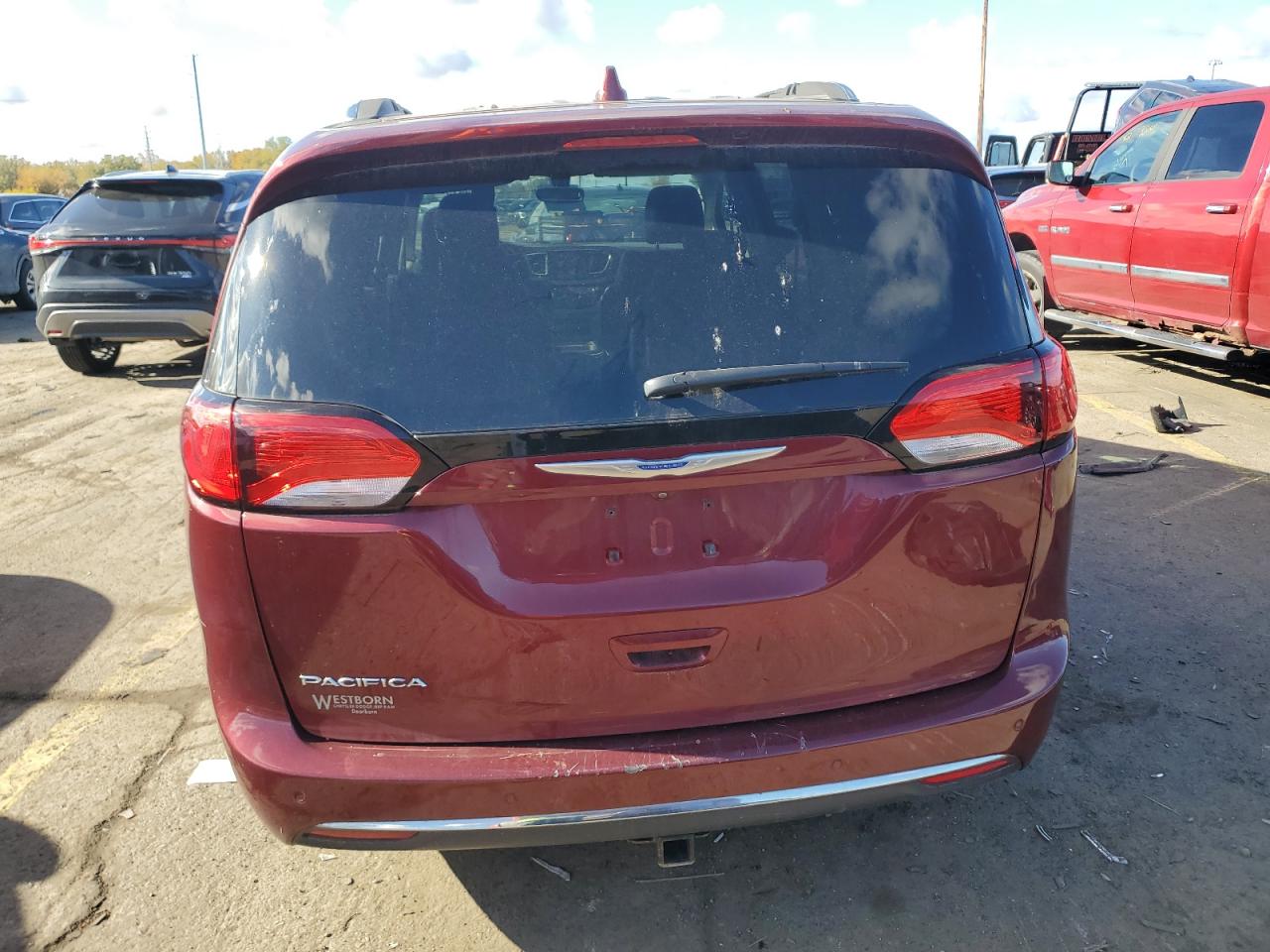 CHRYSLER PACIFICA TOURING L